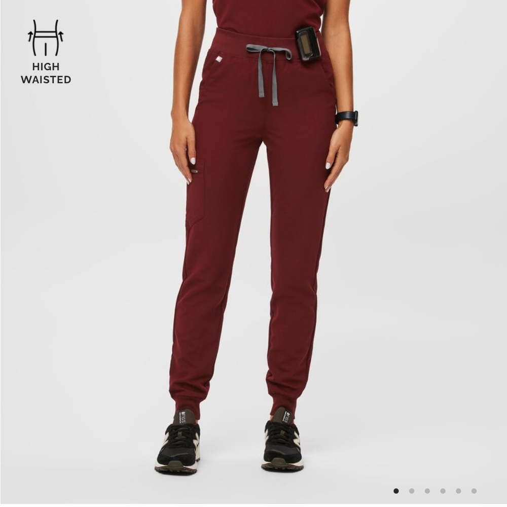 Figs High Waisted Zamora Jogger Scrub Pants - Burgundy